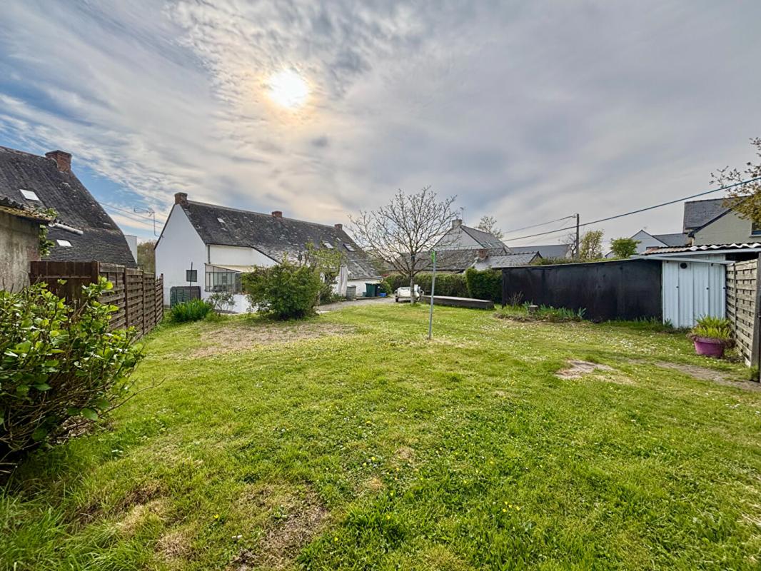 SAINT-ANDRE-DES-EAUX Maison Saint Andre Des Eaux- grand terrain - 145 m2 habitable possible 2