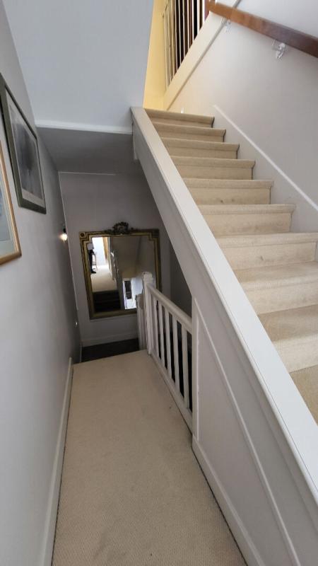 SAINT-QUENTIN CHARMANTE MAISON HYPER CENTRE AVEC  EXERIEUR ET GARAGE 9