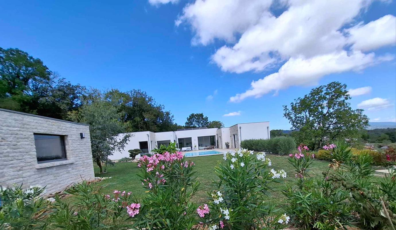 RAMASSE Maison contemporaine haut gamme  220 m2-  4 chambres 12