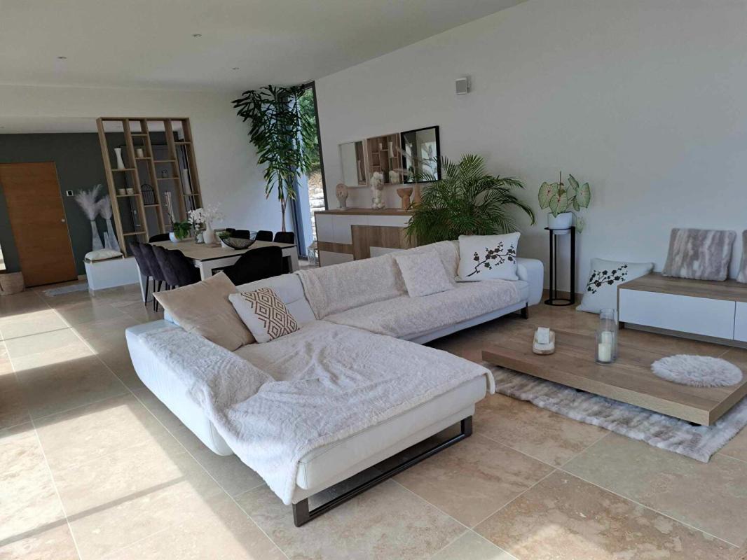 RAMASSE Maison contemporaine haut gamme  220 m2-  4 chambres 7