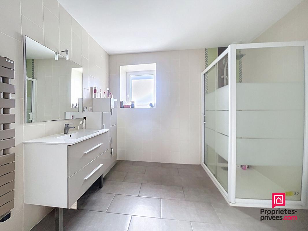 MAMERS Propriété de campagne rénovée avec maison d'amis ? 185 m² ? campagne de Mamers 9