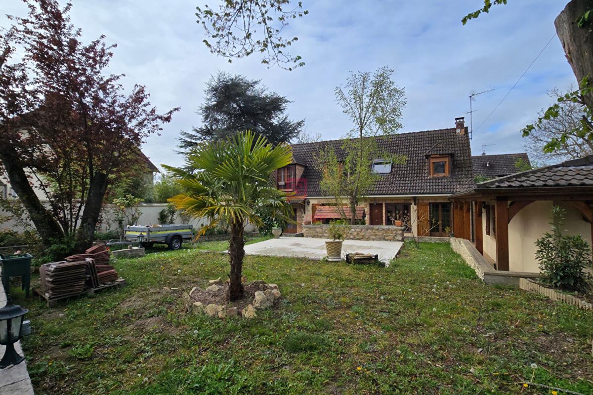 BRETIGNY-SUR-ORGE Maison Bretigny Sur Orge 7 pièces 176 m2 17