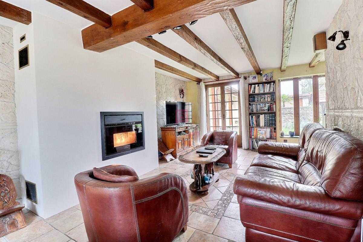 BRETIGNY-SUR-ORGE Maison Bretigny Sur Orge 7 pièces 176 m2 5