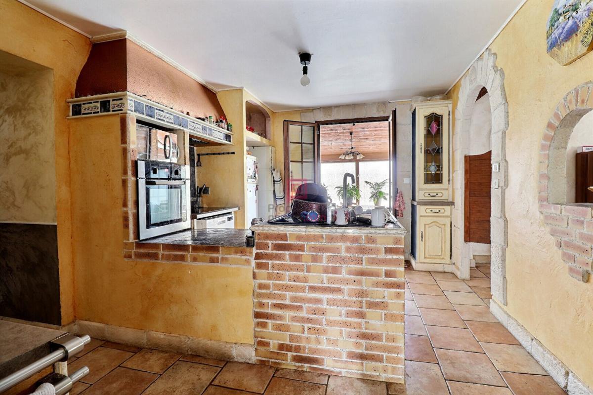 BRETIGNY-SUR-ORGE Maison Bretigny Sur Orge 7 pièces 176 m2 6