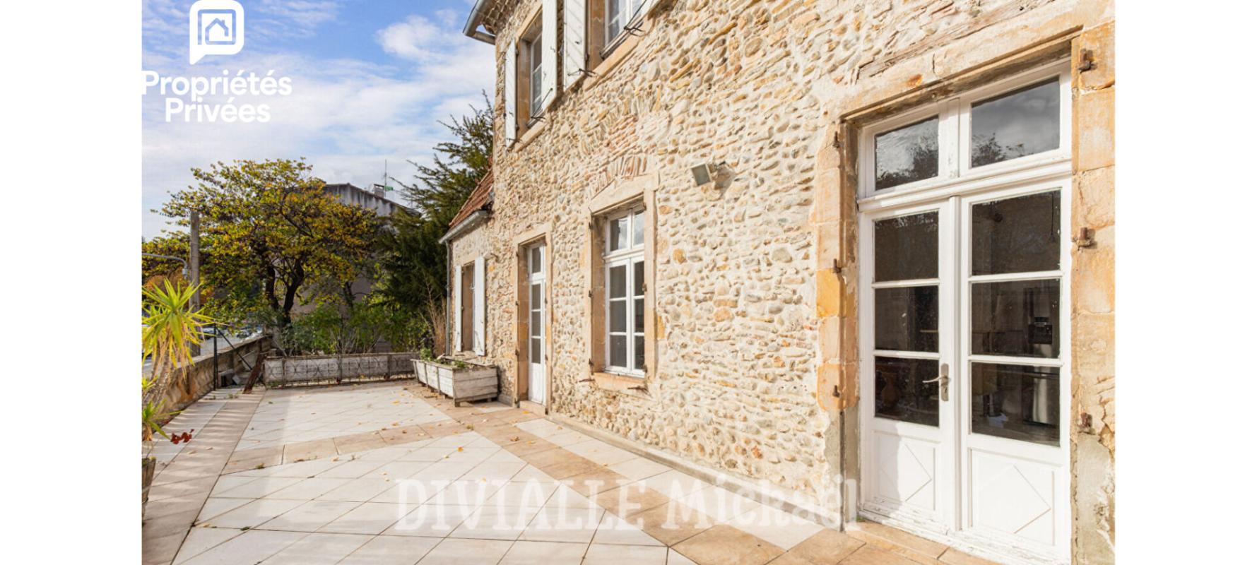 LIMOUX Appartement Limoux 5 pièce(s) 110 m2 1