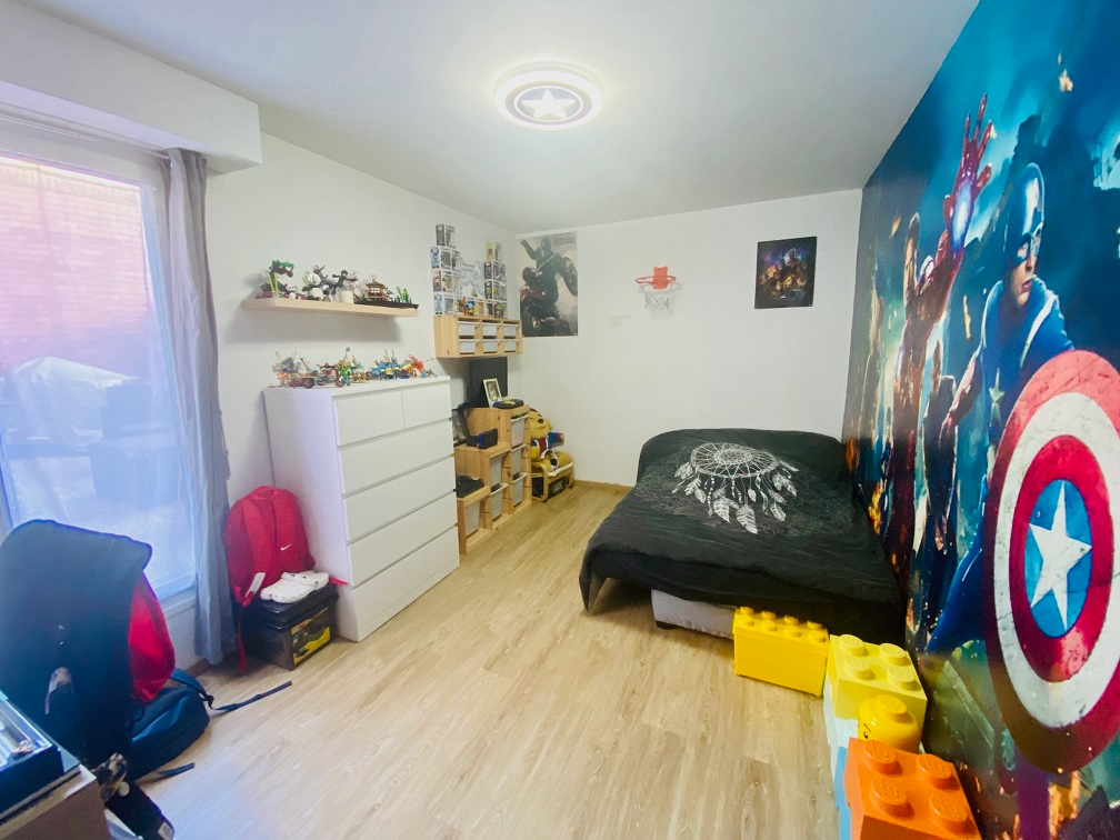 CHAMPS-SUR-MARNE Appartement Champs Sur Marne 3 pièce(s) 83 m2 7