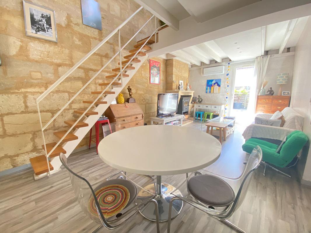 BORDEAUX Grand appartement 2 chambres, 3 possibles, avec grande terrasse 6