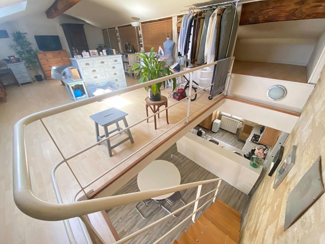 BORDEAUX Grand appartement 2 chambres, 3 possibles, avec grande terrasse 9