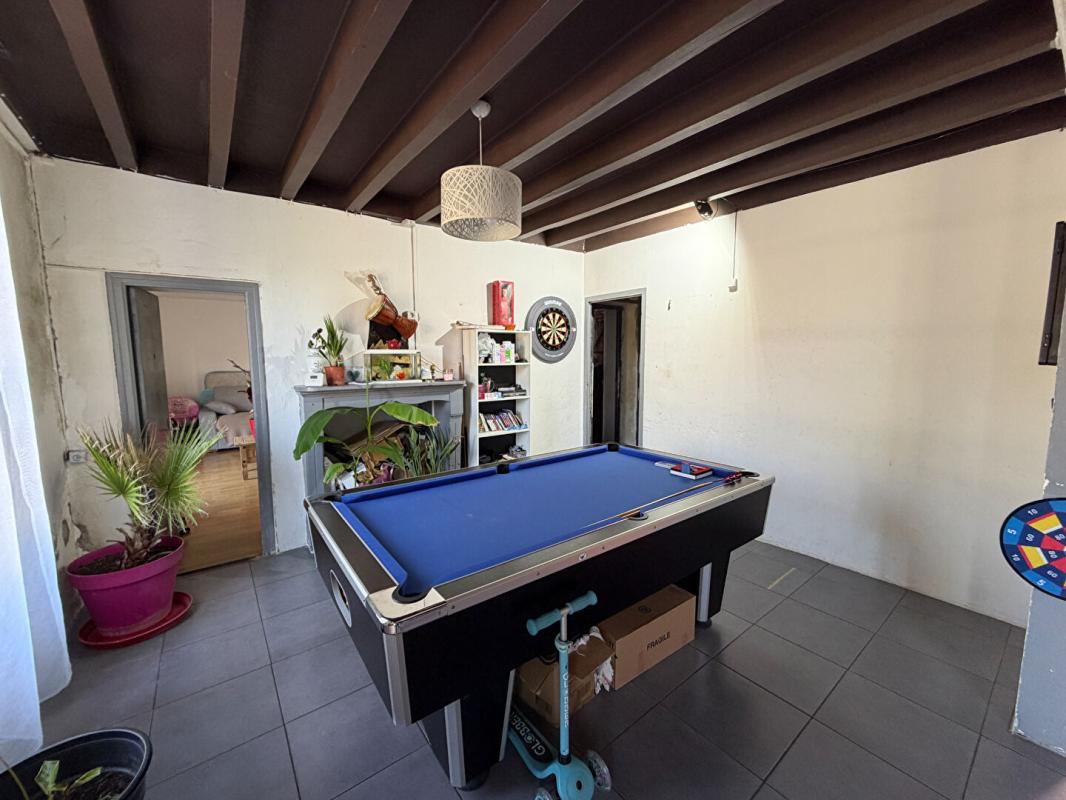 VARENNES-VAUZELLES Longère à rénover à Varennes Vauzelles 6