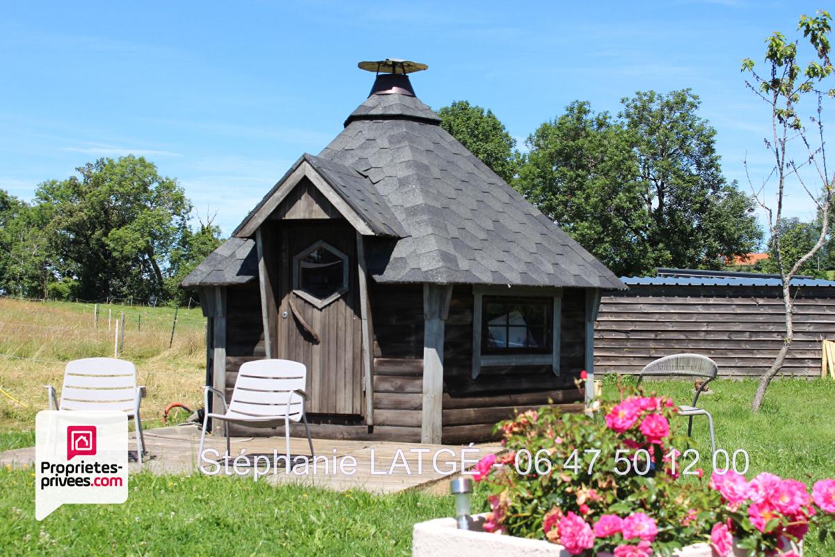 SAINT-MARTIN-VALMEROUX Propriété RARE et INSOLITE - Cantal (15) Vue exceptionnelle !! 17