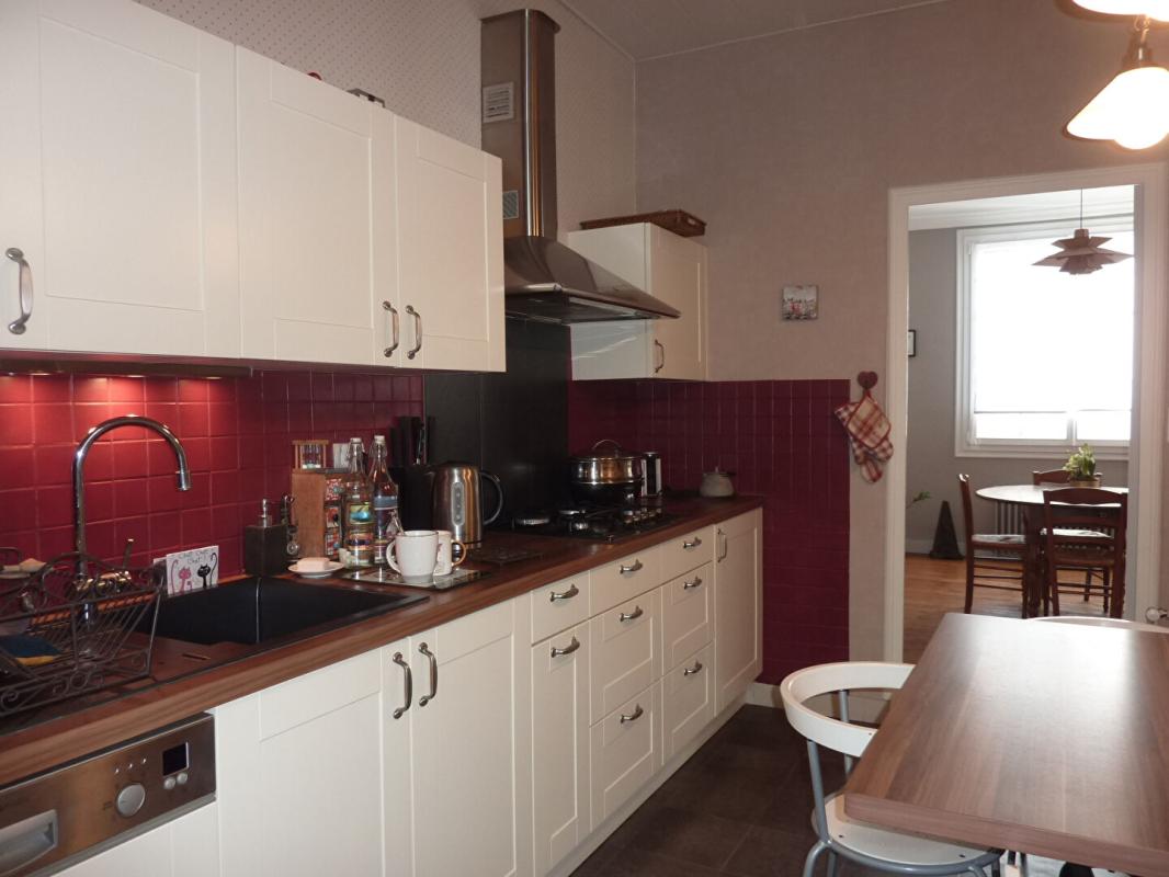 CHOLET Maison Cholet 6 pièce(s) 146 m2 3