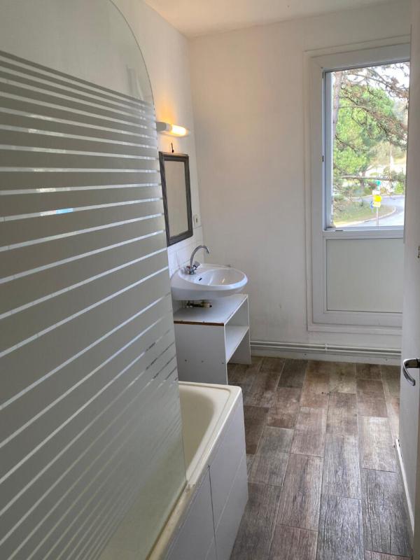 AGEN AGEN 47000 2 ou 3 pièce(s) 59 m2 6