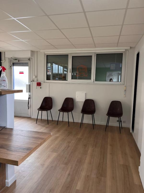 CHALON-SUR-SAONE 71100 CHALON SUR SAONE -  Bâtiment commercial ou stockage 633 m², Zone SAONEOR 3