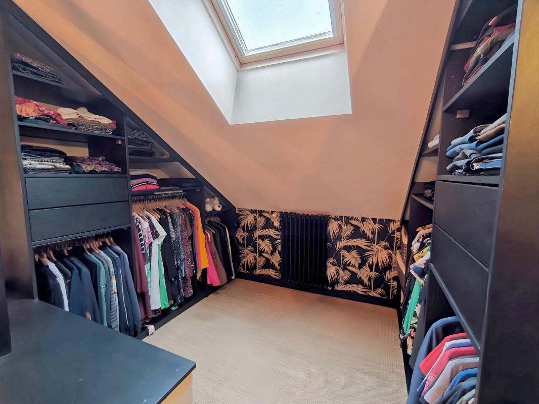 ALENCON Maison de ville avec jardin et garage 11