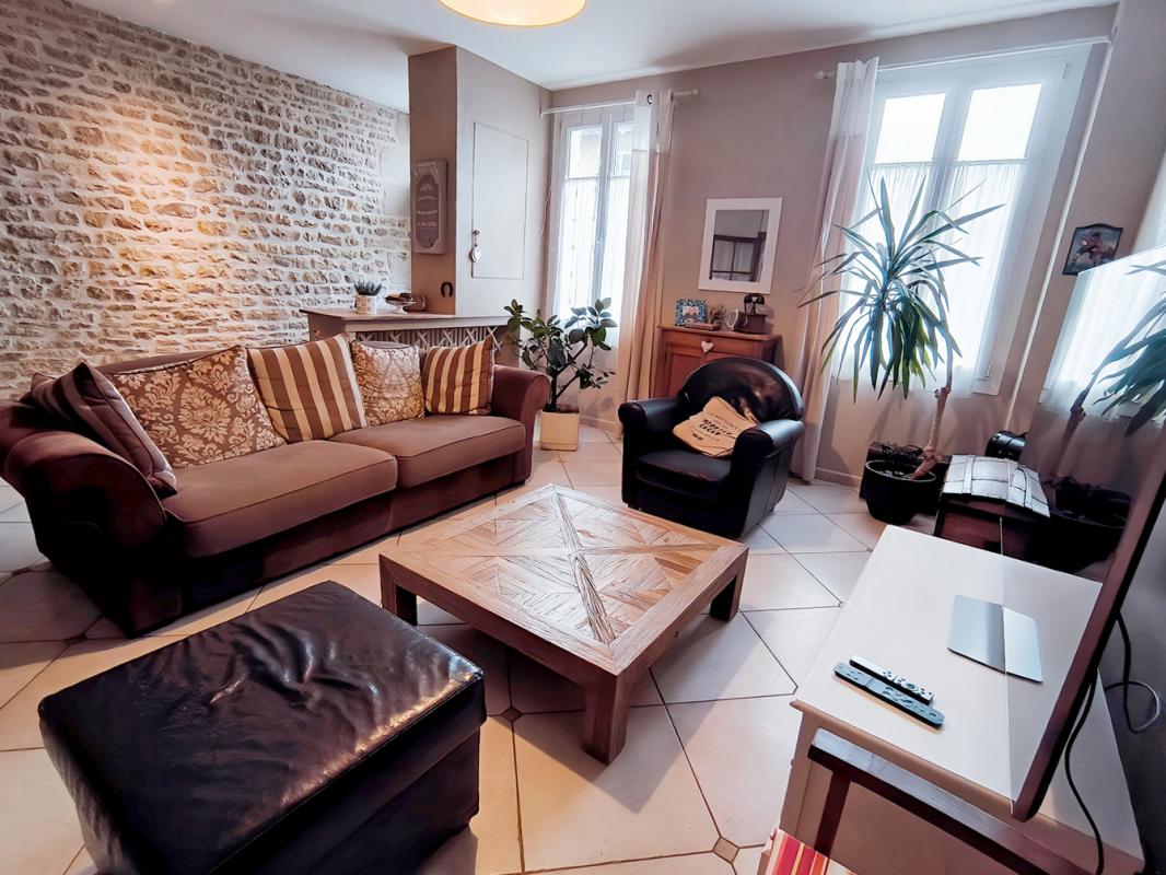 ALENCON Maison de ville avec jardin et garage 4