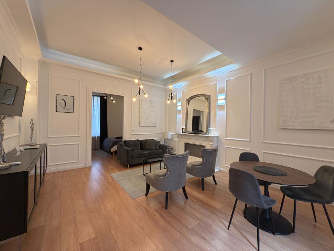 BEZIERS Maison bourgeoise de charme fin XIX  à Béziers 12