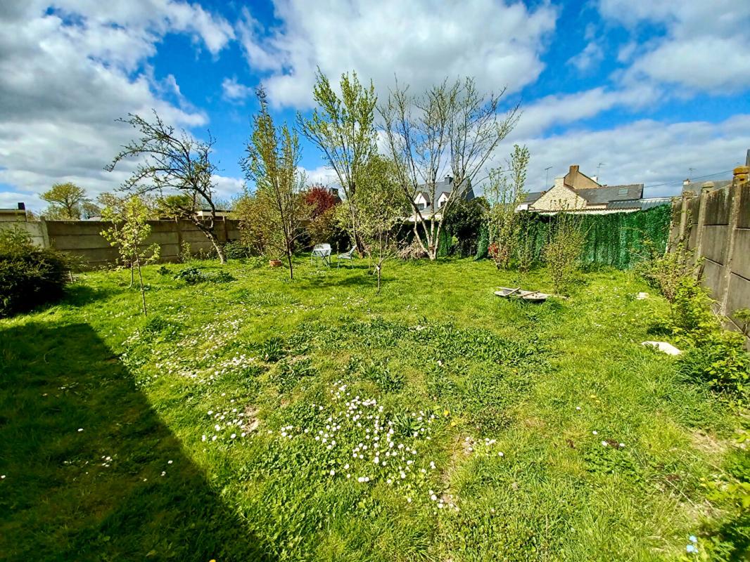 ALLAIRE Maison néo-bretonne au bourg d'Allaire 6 pièce(s) 180 m2 14