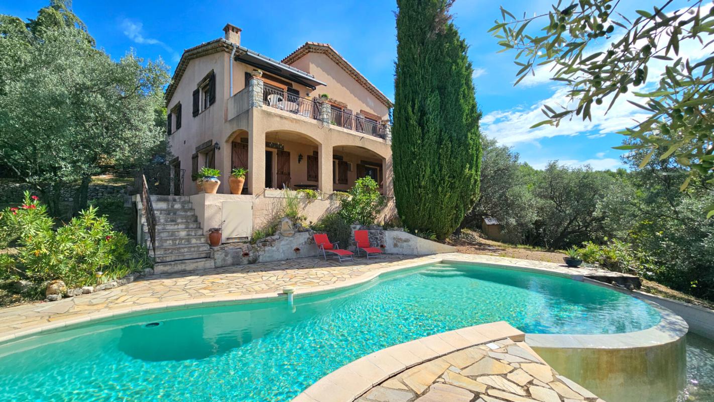 CLAVIERS Villa dans un environnement calme avec vue dégagée 1