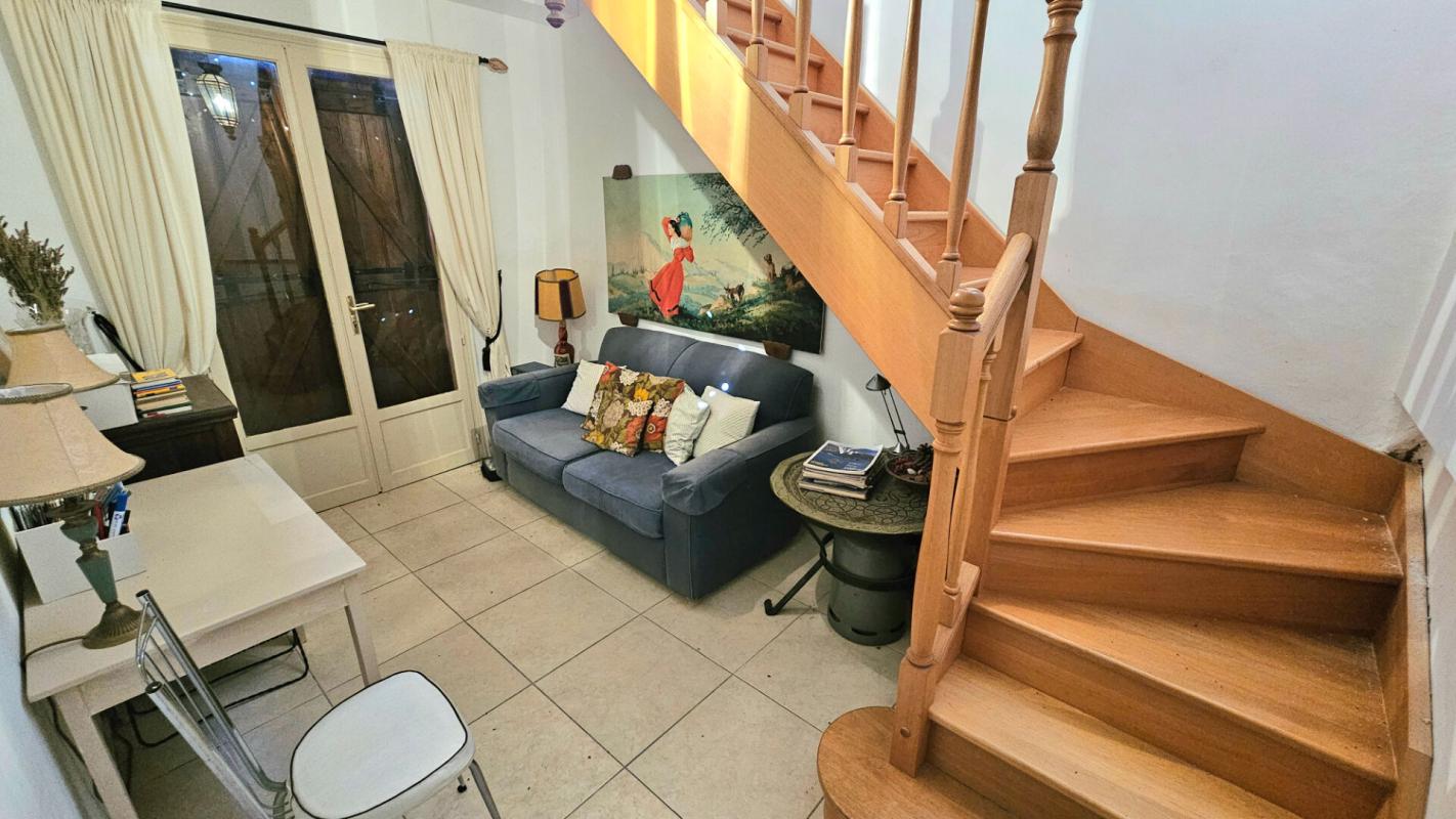 CLAVIERS Villa dans un environnement calme avec vue dégagée 10