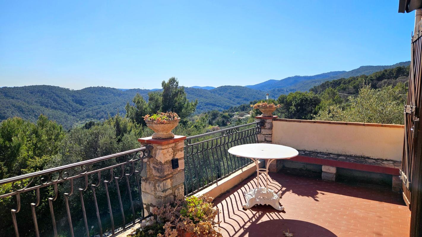 CLAVIERS Villa dans un environnement calme avec vue dégagée 7