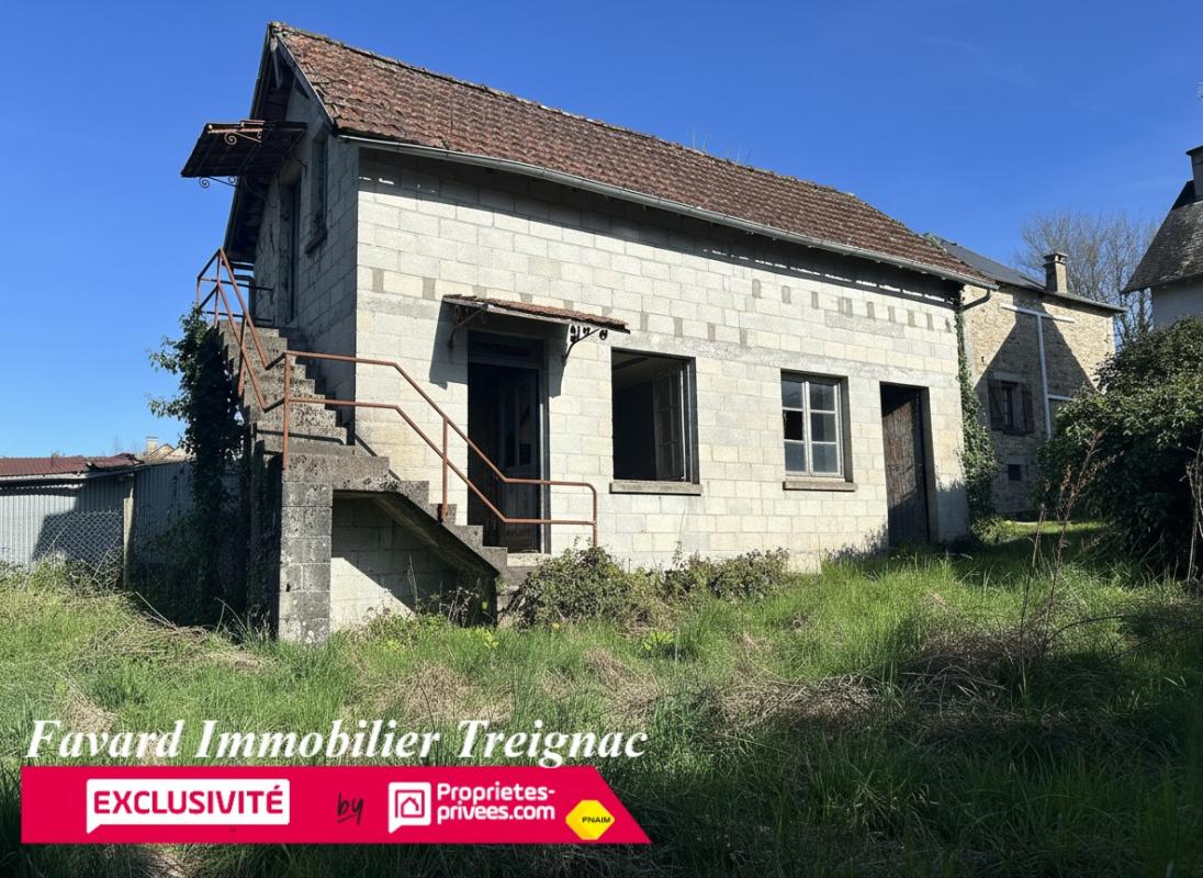 LE LONZAC Maison 90 m² + atelier 45 m² + dépendances sur 1532 m² idéal habitation ou activité 15