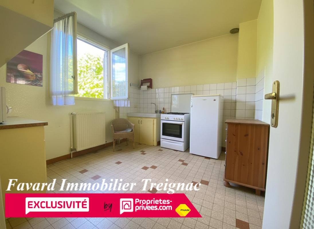 LE LONZAC Maison 90 m² + atelier 45 m² + dépendances sur 1532 m² idéal habitation ou activité 5