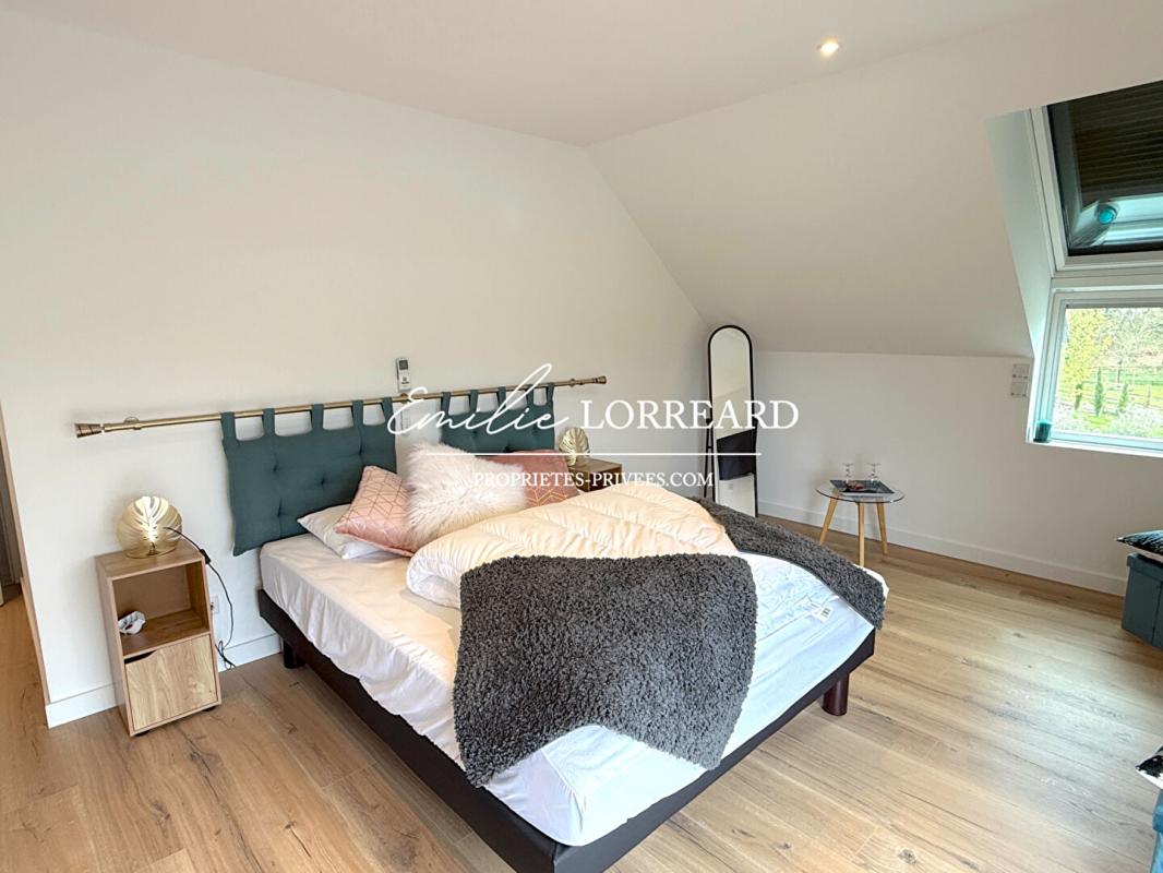 ARNAGE Maison Spay 6 pièce(s) 216 m2 12