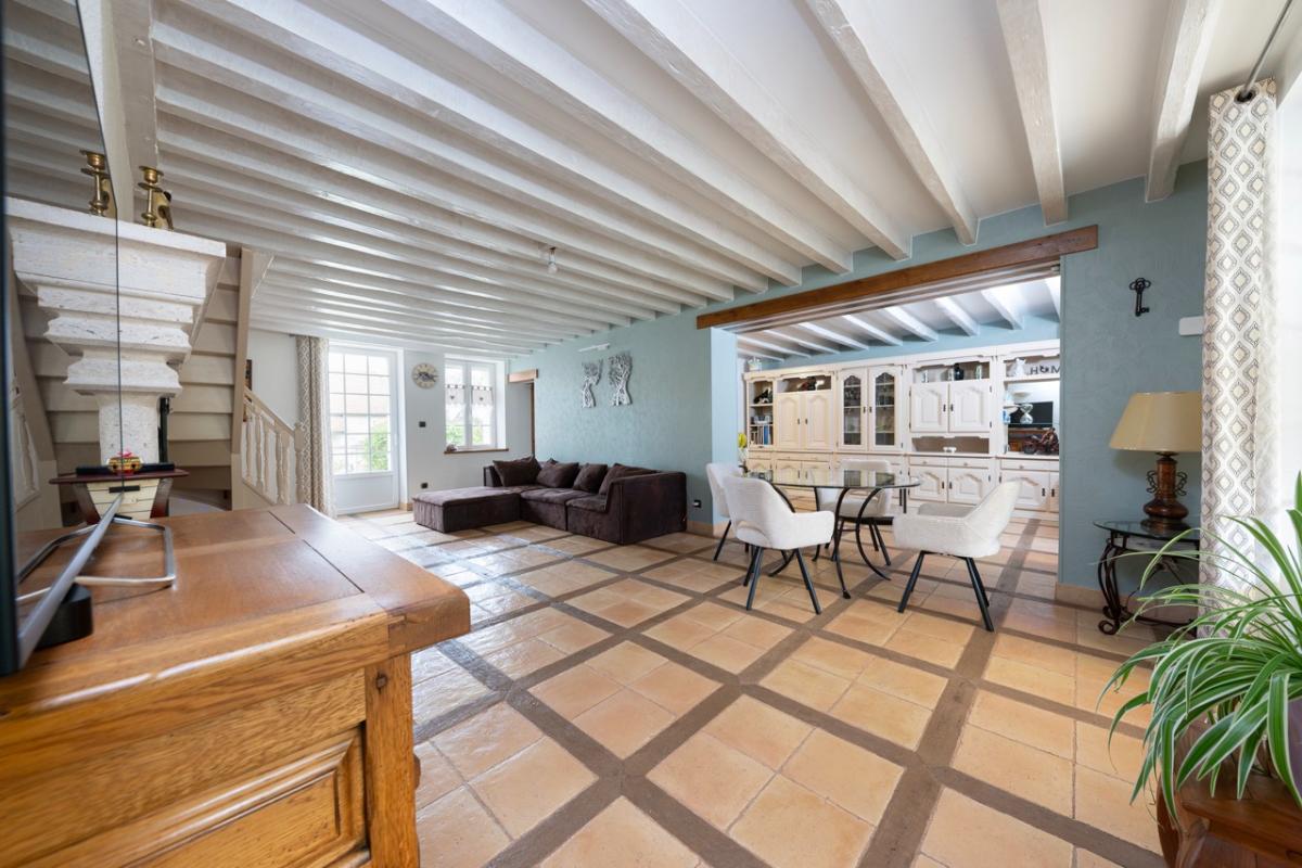 COULOMMIERS Longère de prestige au charme intemporel 350m2 habitable 2