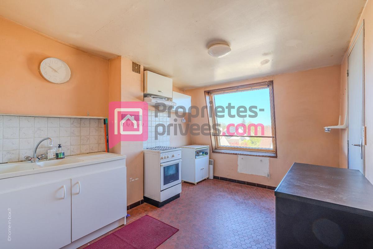 NOISEAU Grand Appartement  1 pièce(s)-44m + Parking 5