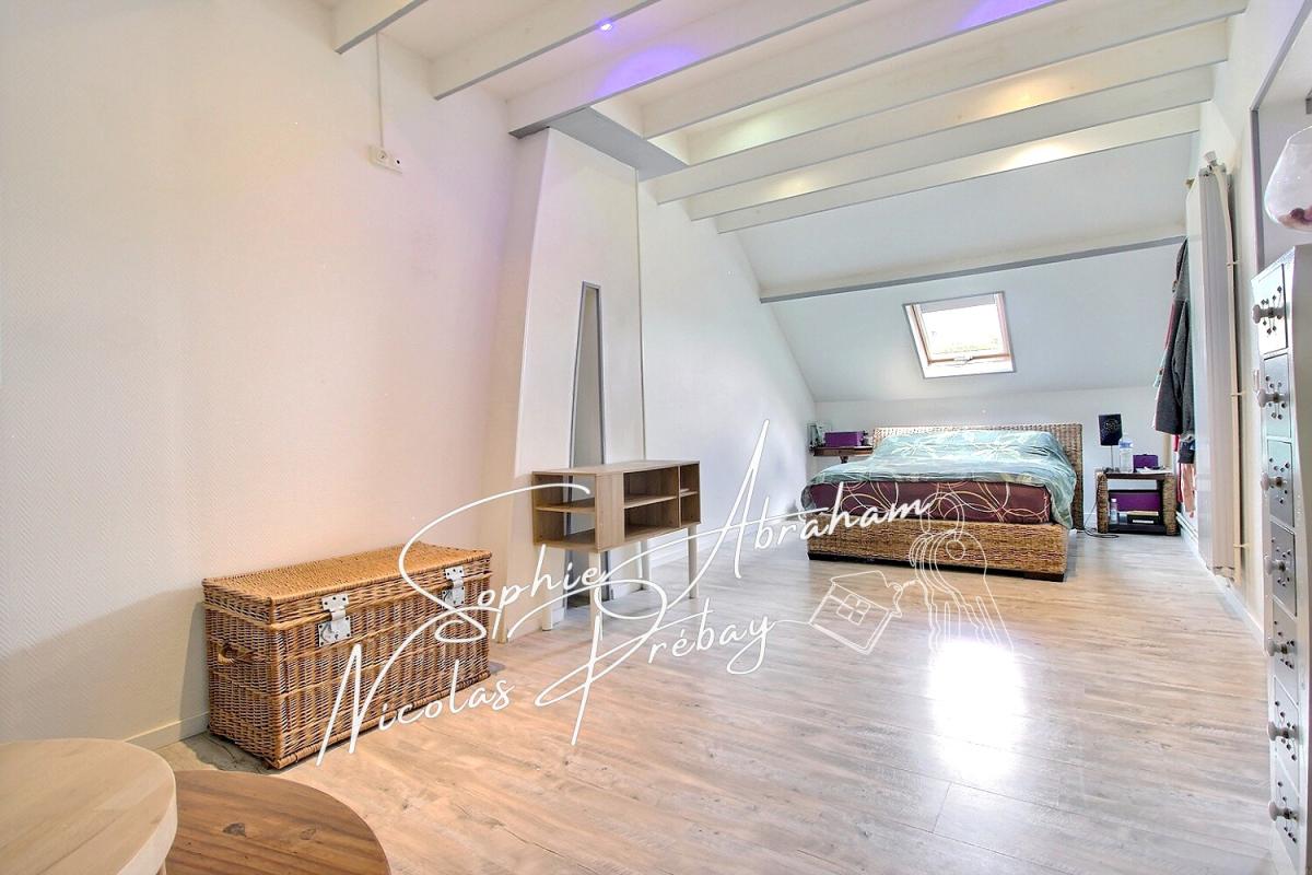 ANGERVILLE Maison, 6 chambres, sur sous-sol total avec jardin clos 9