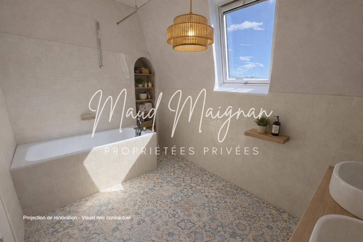 SEGRE Charmante maison individuelle à rénover , quartier prisé 14