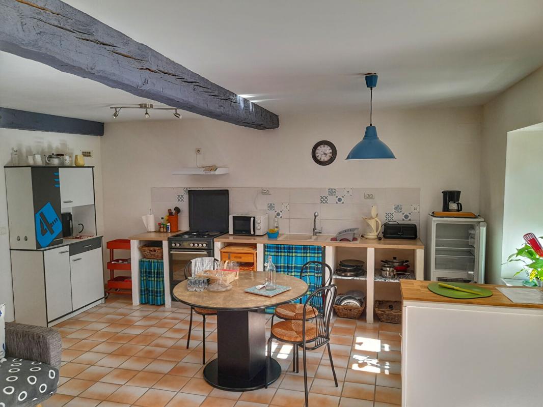 BEOST Charmante maison de village avec jardin face aux montagnes 10