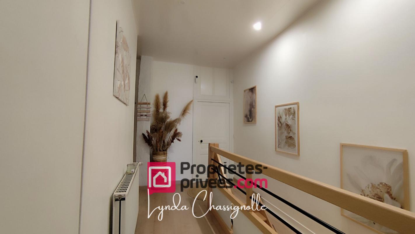 VOUGY Maison à Vougy - 185m² - 5 chambres - Entièrement rénovée 10