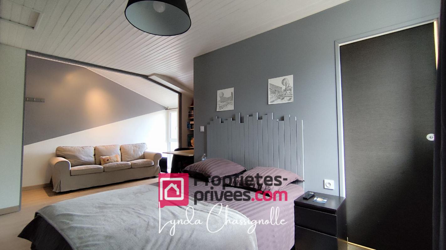 VOUGY Maison à Vougy - 185m² - 5 chambres - Entièrement rénovée 11