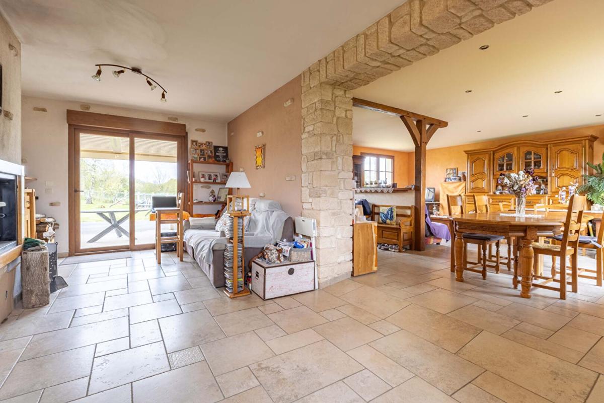 SAINT-LOUP Maison Saint Loup 122 m2 11