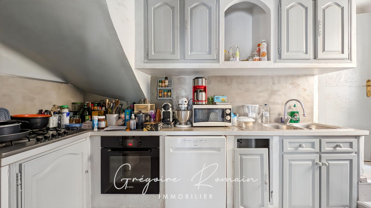 SAINT-CHAMAS Maison Saint Chamas 5 pièce(s) 120 m2 2