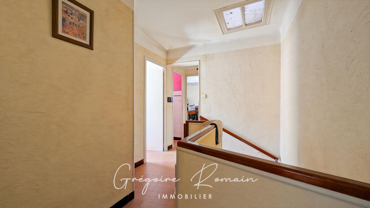 SAINT-CHAMAS Maison Saint Chamas 5 pièce(s) 120 m2 8