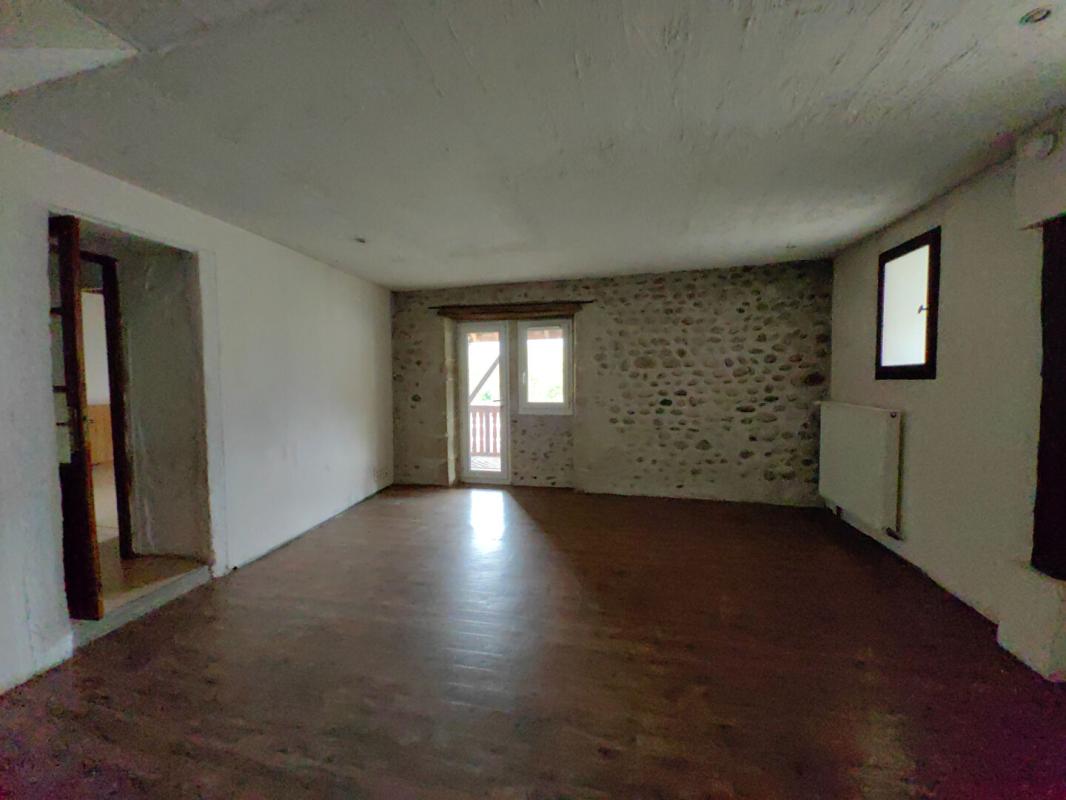 L'ALBENC ? Maison de caractère XVII? siècle ? Vue montagnes & charme absolu ?  L'albenc 1