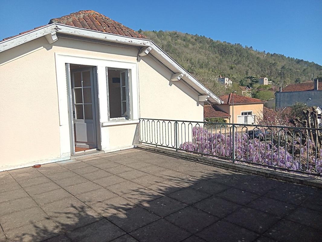 CAHORS Maison Cahors centre ville 150 m² sur parcelle de 600 m² 14