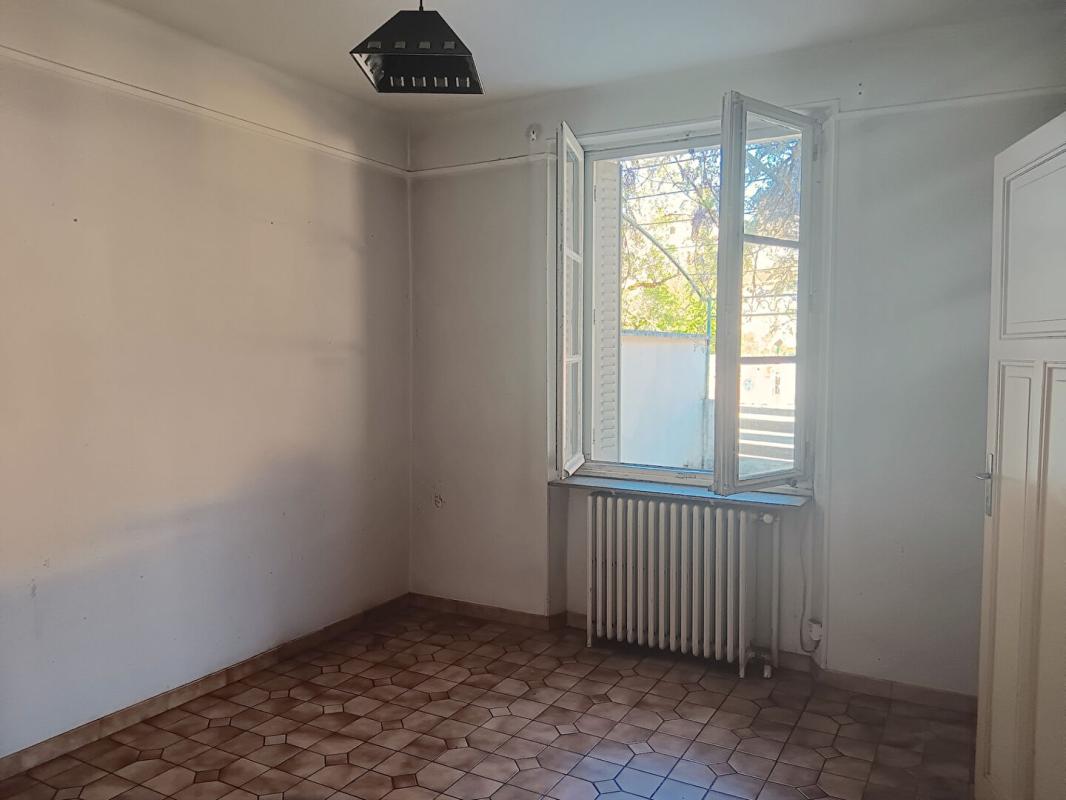 CAHORS Maison Cahors centre ville 150 m² sur parcelle de 600 m² 9