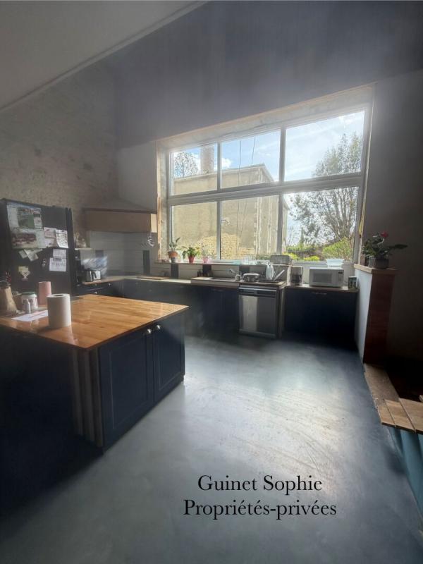 SAINTE-HERMINE Maison Sainte Hermine 7 pièce(s) 185.6 m2 9