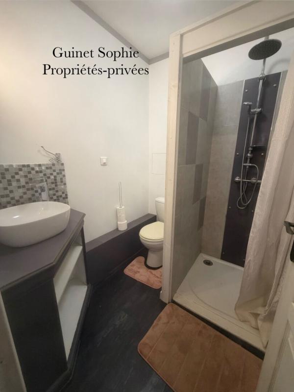 SAINTE-HERMINE Maison Sainte Hermine 7 pièce(s) 147 m2 9