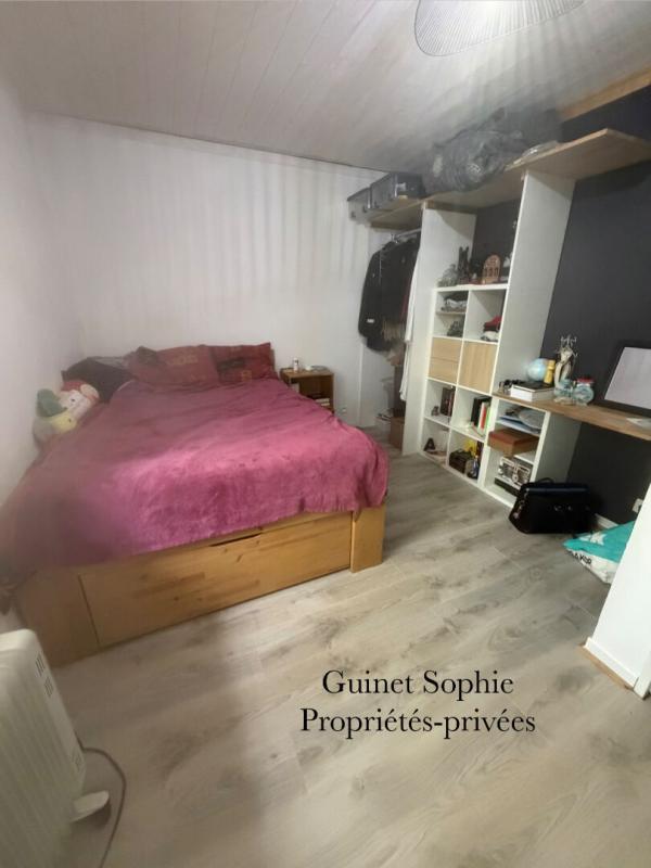 SAINTE-HERMINE Maison Sainte Hermine 14 pièce(s) 332.6 m2 12