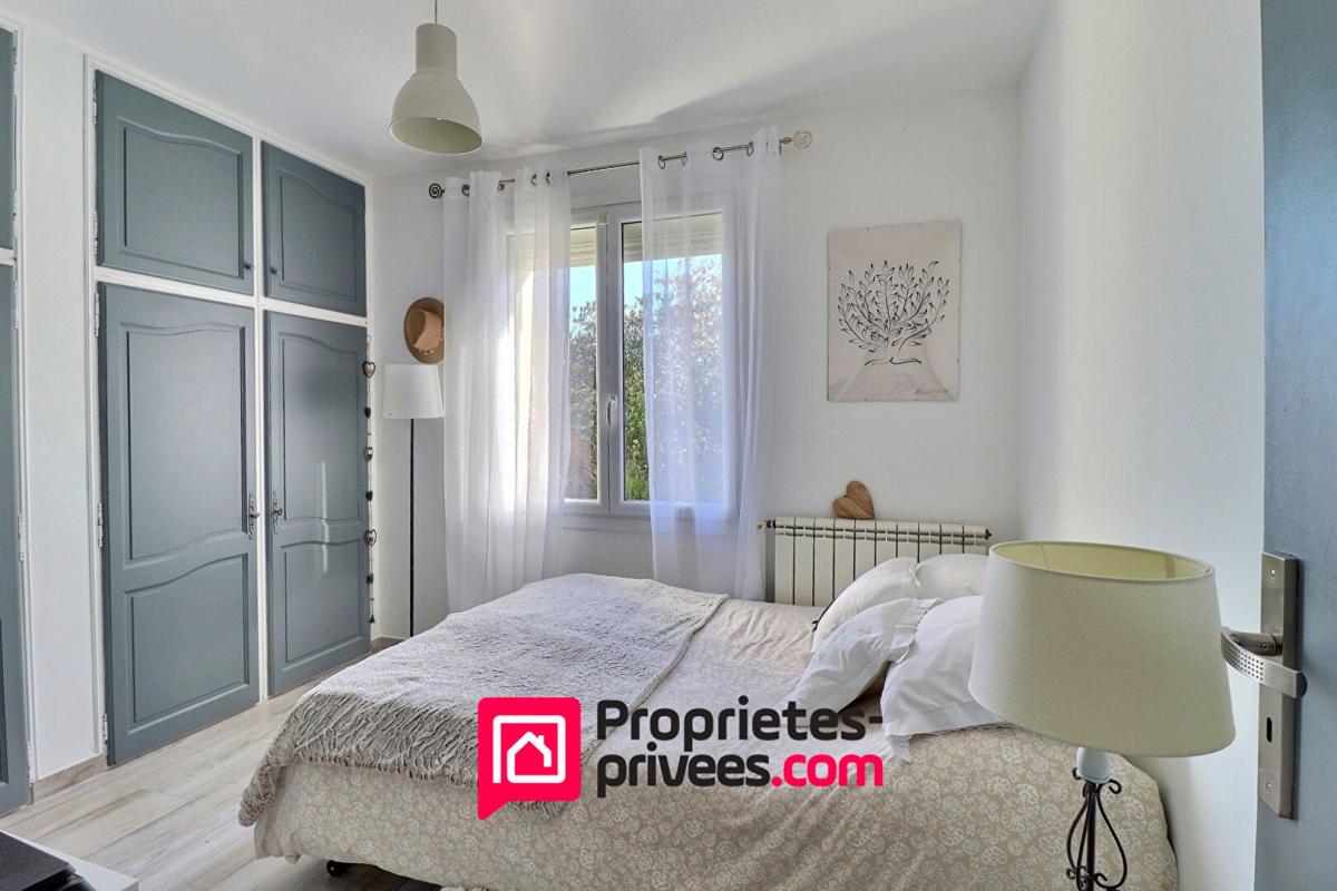 UZES Proche Uzès, Propriété  en campagne 11