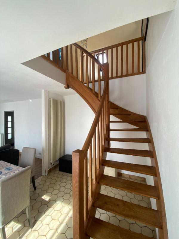 SAINT-MARTIN-DE-FONTENAY Maison  5 pièce(s) 121 m2 8