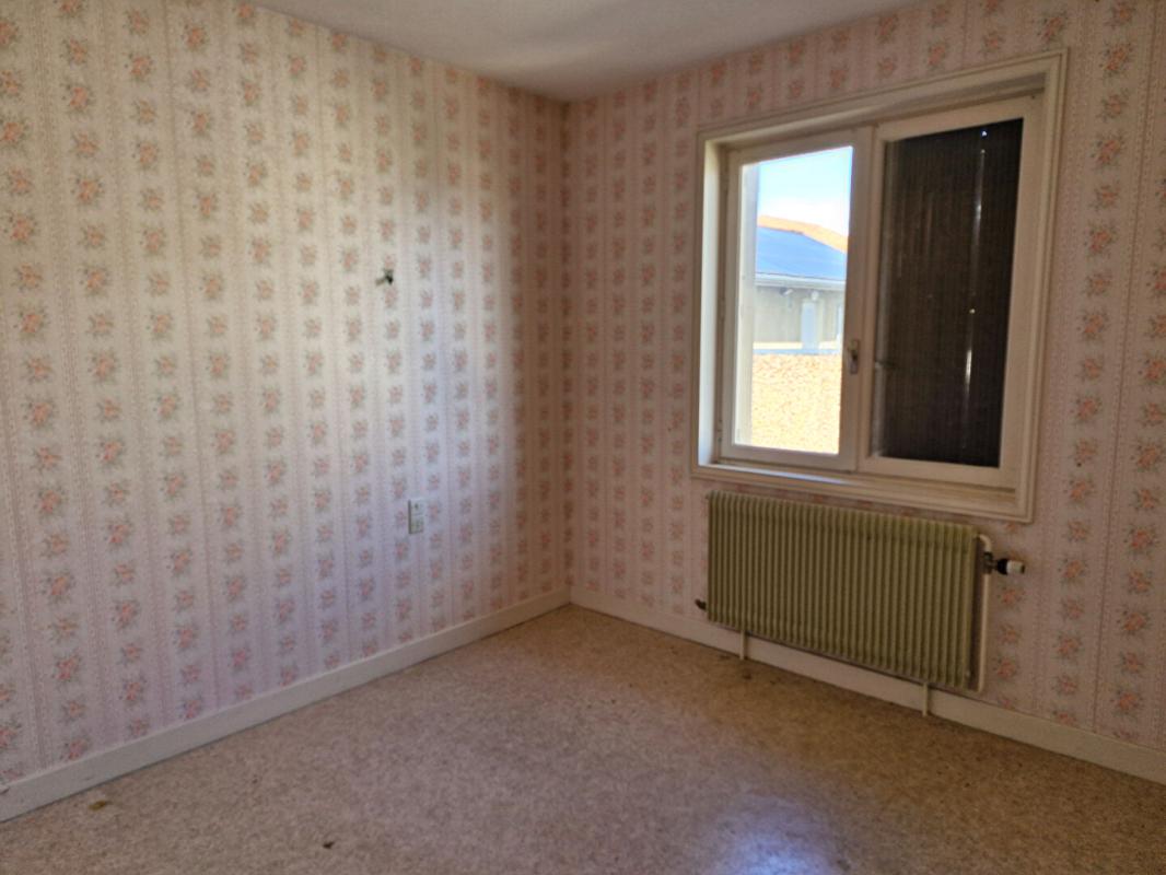 RIORGES RIORGES - MAISON INDIVIDUELLE + TERRAIN 5