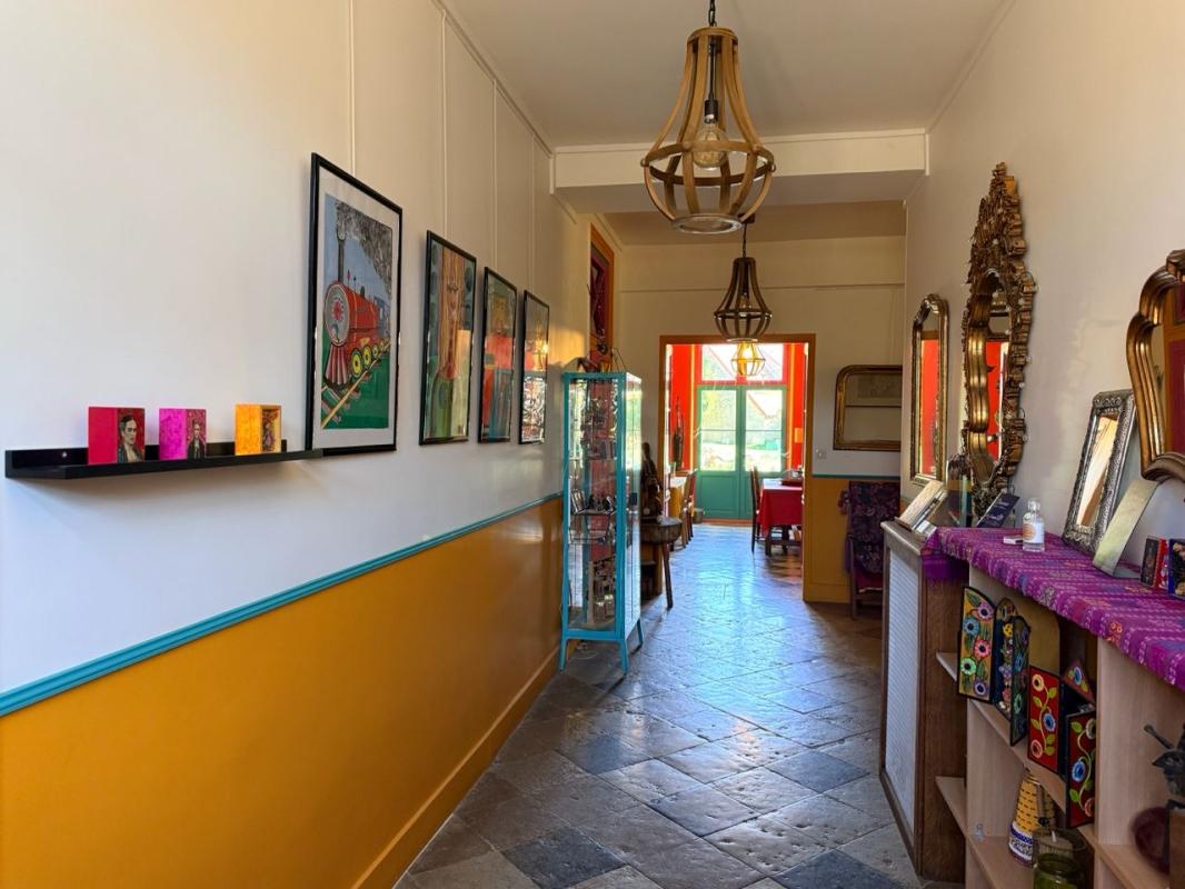 COMMARIN Demeure de prestige Commarin 12 pièce(s) 420 m2 entre PARIS et Lyon 14