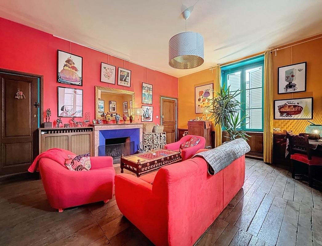 COMMARIN Demeure de prestige Commarin 12 pièce(s) 420 m2 entre PARIS et Lyon 10