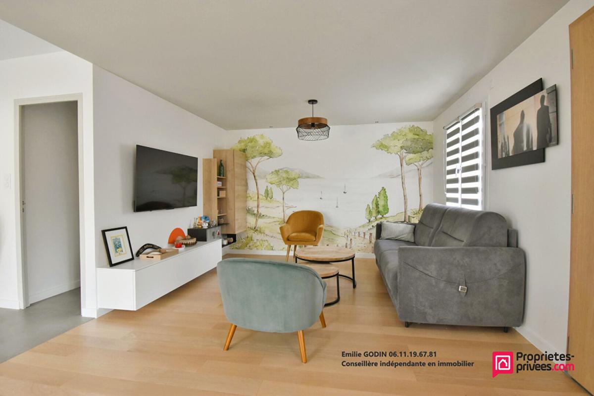 CHEMILLE EN ANJOU Maison Chemille En Anjou 5 pièce(s) 130 m2 2