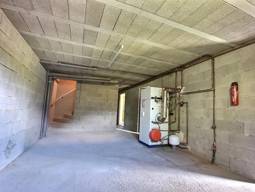 LES ABRETS EN DAUPHINé Maison avec vue dégagée sur les montagnes-Terrain 1737 m2- Fort potentiel 7